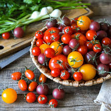 Rainbow Cherry Tomato Seeds — 100 Non-GMO Heirloom Solanum lycopersicum